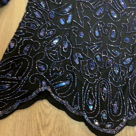 Stunning Vintage 80s 90s Beaded 100% Silk Long Sleeve Blouse Black Blue Small - Picture 2 of 8